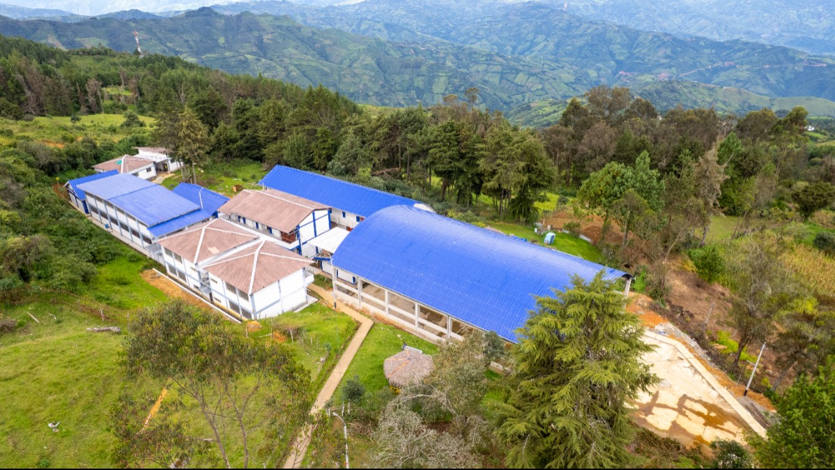 Vista del campus IESTP Ayabaca